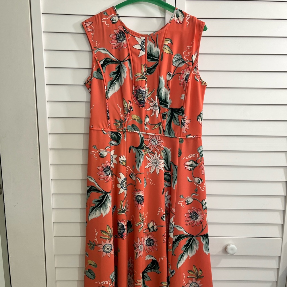 Ann Taylor Orange Floral dress size 6